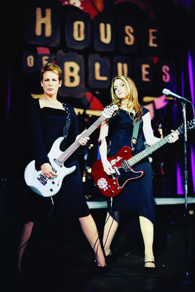 Can Jamie Lee Curtis Play Guitar