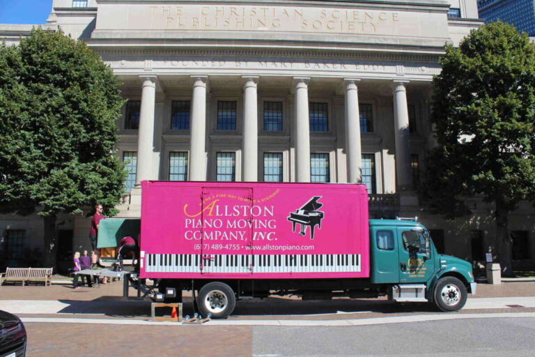 How Much Do Piano Movers Cost