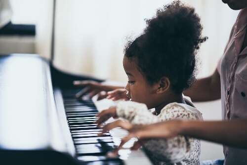 What Age To Start Piano Lessons
