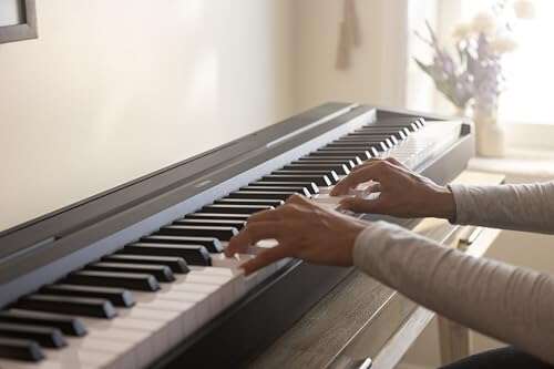 Best Digital Piano For Apartment