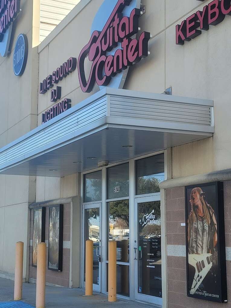 Does Guitar Center Do Repairs