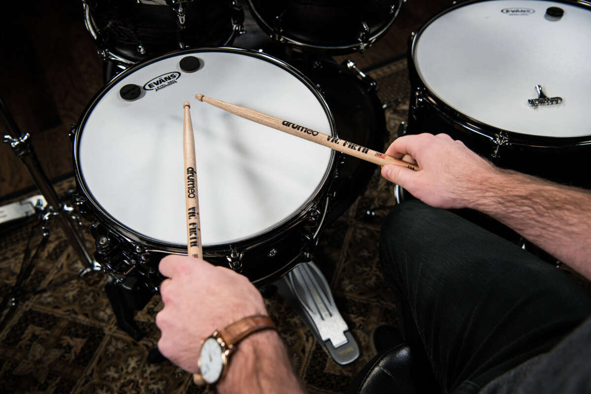 How To Hold A Snare Drum Stick