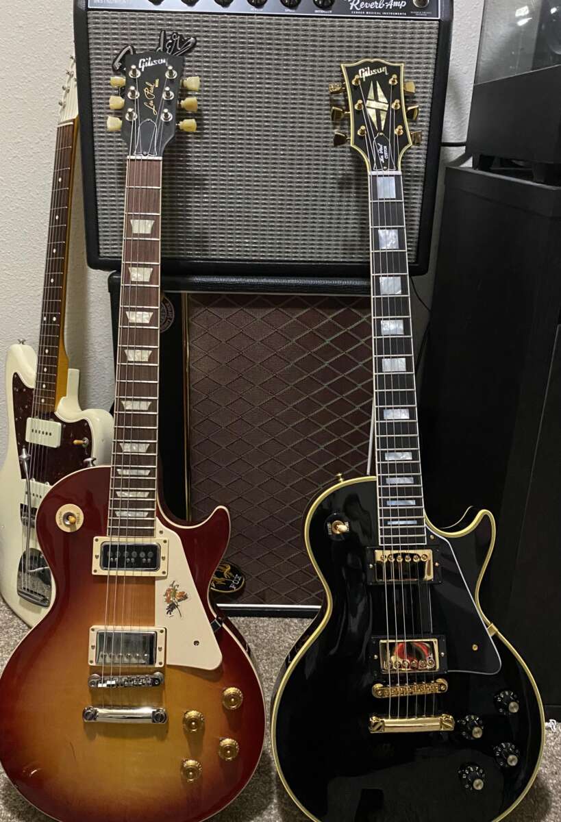 What Guitar Does Bocchi Use